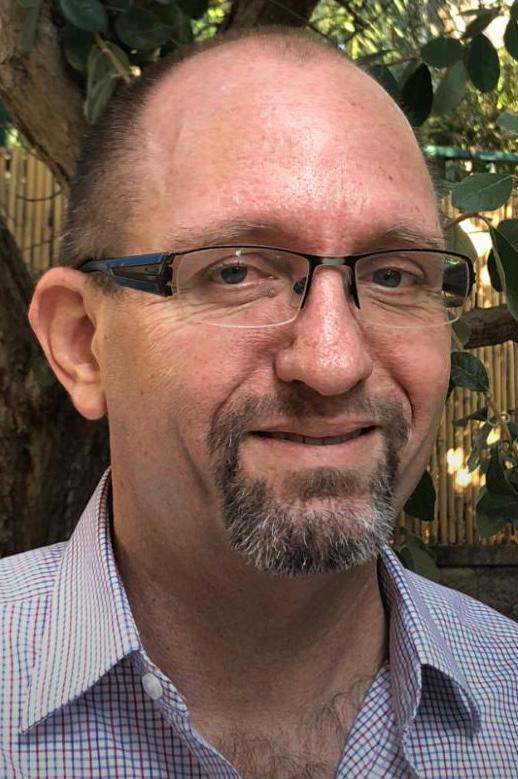  שמוליק מיוני